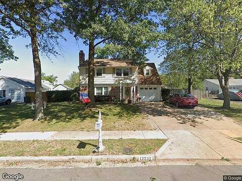 Pleasantview, FAIRFAX, VA 22033