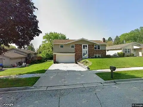 Pear Tree, WEST BEND, WI 53090