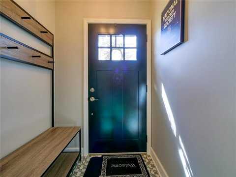 Cedar, ALEXANDRIA, MN 56308
