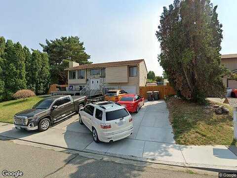 14Th, KENNEWICK, WA 99337
