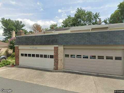 Moorefield Hill, VIENNA, VA 22180