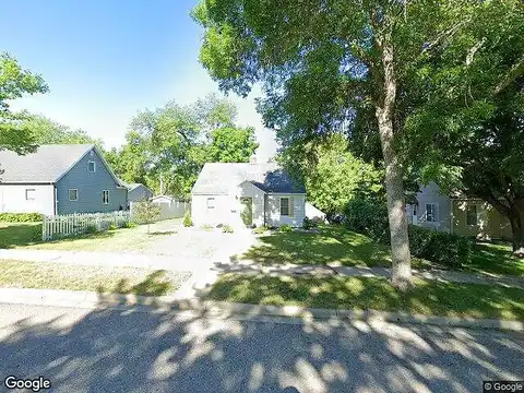 Kenwood, ALEXANDRIA, MN 56308