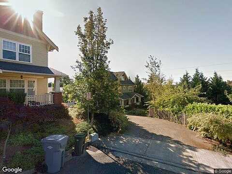 Dillon, WEST LINN, OR 97068