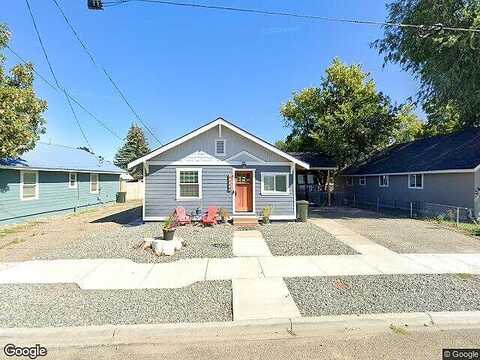Chestnut, BAKER CITY, OR 97814