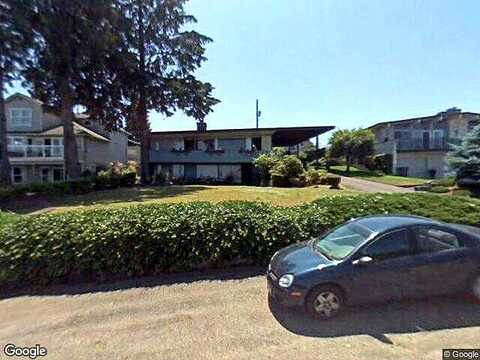Sunnycrest, SEATTLE, WA 98178