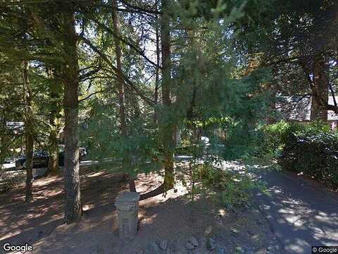 Bryant, LAKE OSWEGO, OR 97035