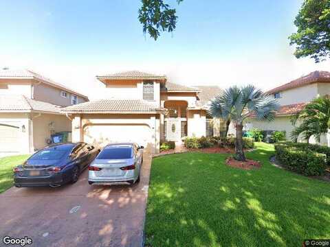 Kerry, HOLLYWOOD, FL 33026