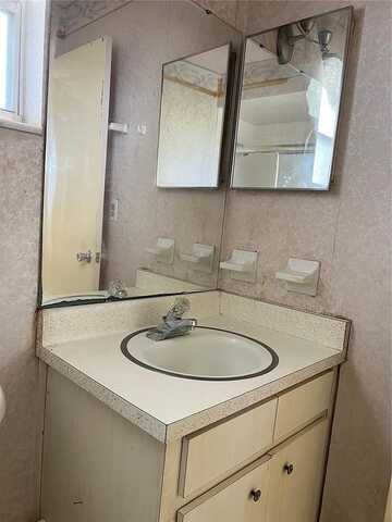 Fonda, LAKELAND, FL 33803