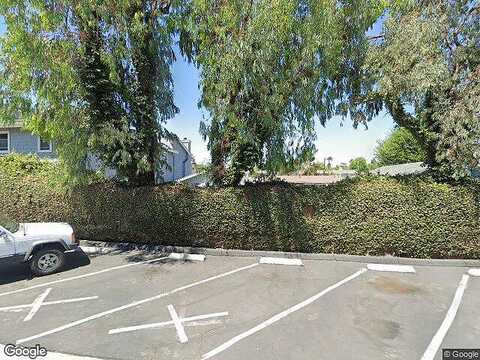 Santa Ana, COSTA MESA, CA 92627