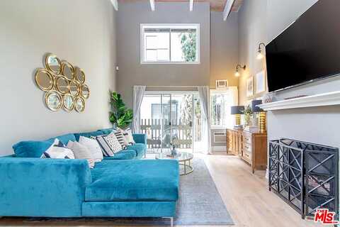 Goshen Ave, Los Angeles, CA 90049