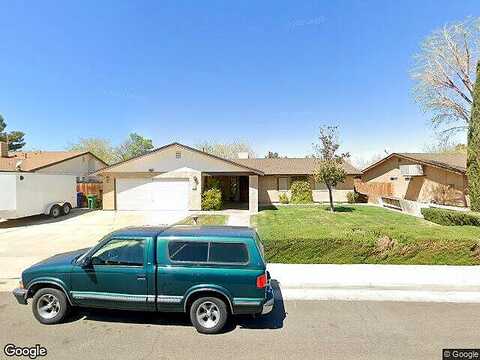 Locust, RIDGECREST, CA 93555