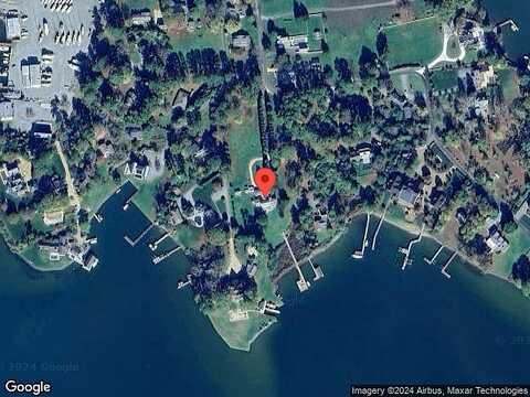 Mad Calf, IRVINGTON, VA 22480