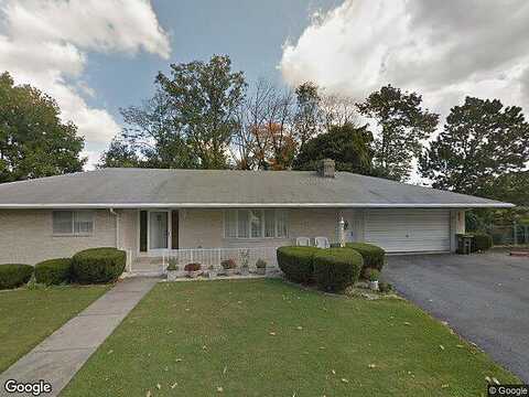 Kingstead, SLATINGTON, PA 18080