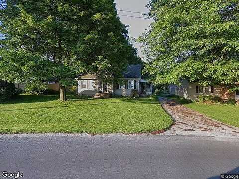 Lake, YORK, PA 17403