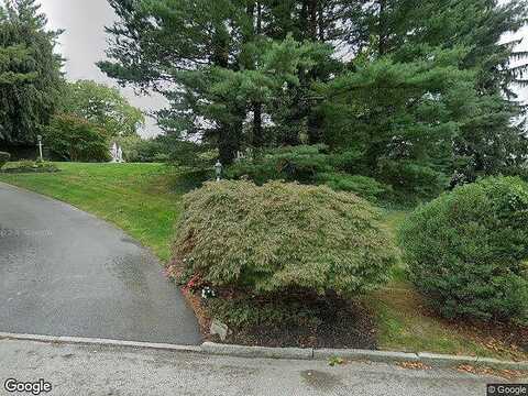 Foxfields, BRYN MAWR, PA 19010