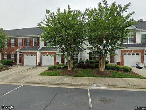 Gate House, GLEN ALLEN, VA 23059