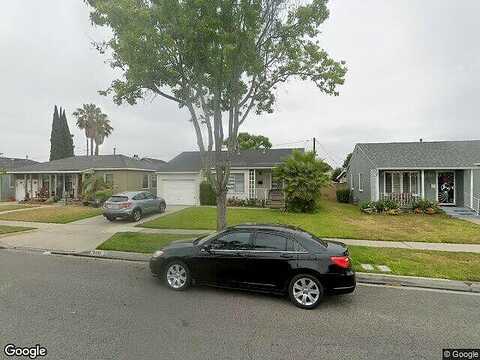 Pepperwood, LAKEWOOD, CA 90712