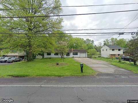 Maple, LANGHORNE, PA 19047