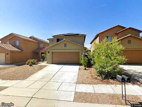 Amber Hawk, GREEN VALLEY, AZ 85614