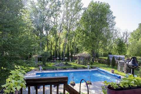 Conestoga, COTTAGE GROVE, WI 53527