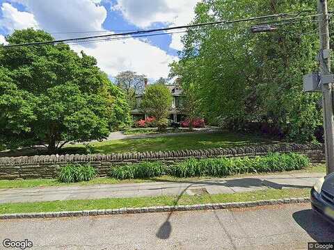 Summit, PHILADELPHIA, PA 19118