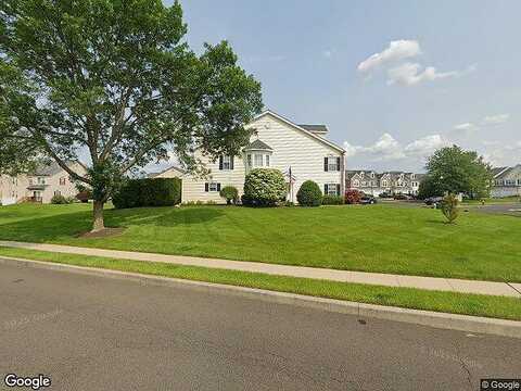 Holly Hill, WARWICK, PA 18974