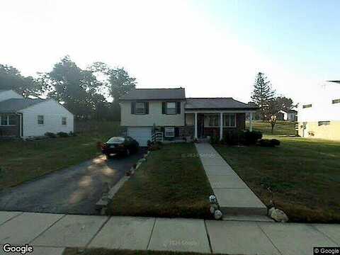 Lawrence, BROOMALL, PA 19008