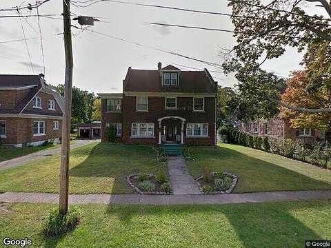 Clifton, ERIE, PA 16505