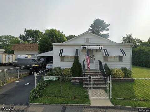 Wallace, BENSALEM, PA 19020