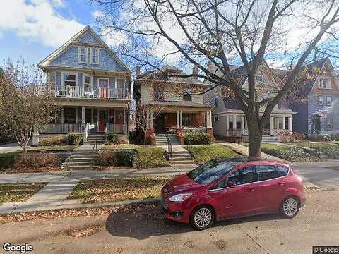 Hackett, MILWAUKEE, WI 53211