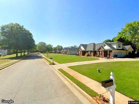 Caitlyn, HAMPTON, GA 30228