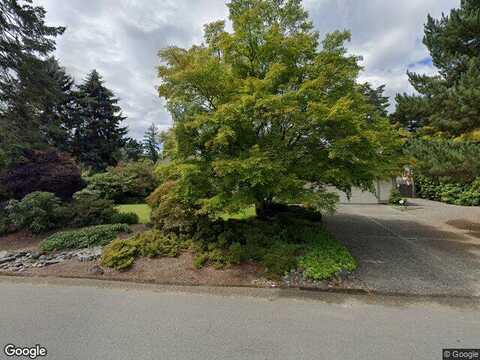 79Th, MEDINA, WA 98039