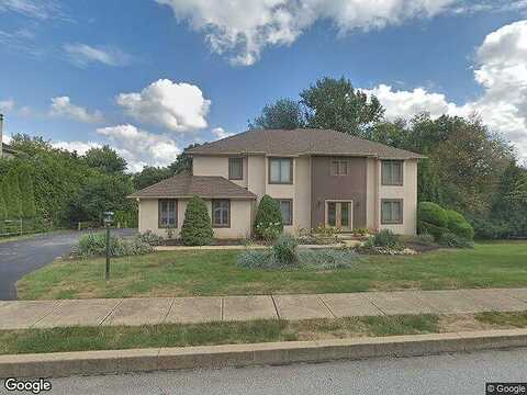 Holly, LAFAYETTE HILL, PA 19444