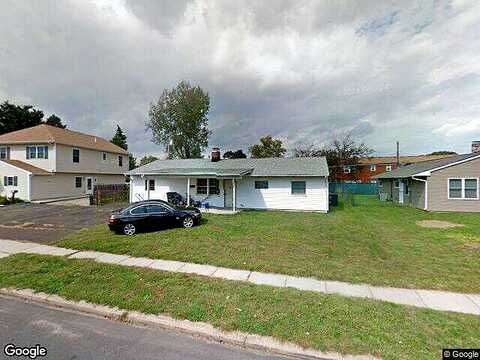 Lakeside, LEVITTOWN, PA 19054
