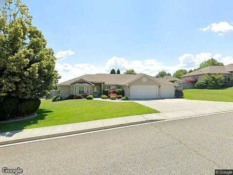 Bear, RICHLAND, WA 99352