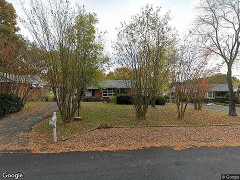 Sommie, HENRICO, VA 23229