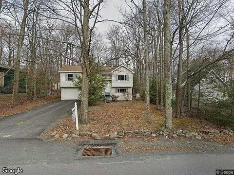 Titania, TOBYHANNA, PA 18466