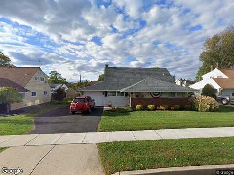 Hawk, LEVITTOWN, PA 19056