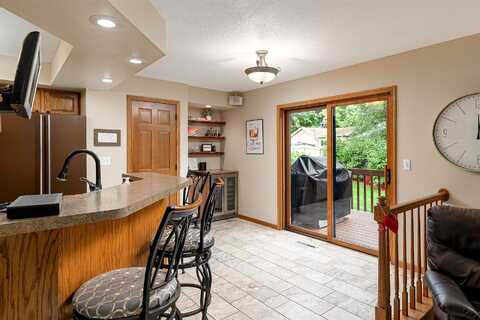 Sandalwood, ONALASKA, WI 54650