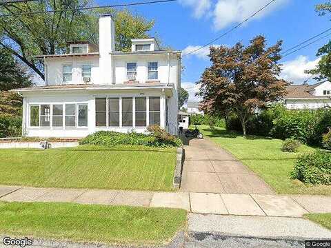 Greenwood, LANSDOWNE, PA 19050