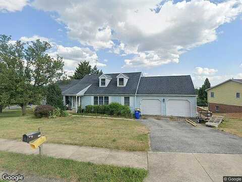 Yorktowne, YORK, PA 17408
