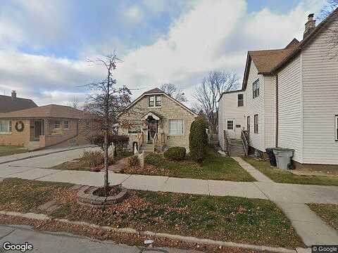 Howard, MILWAUKEE, WI 53207