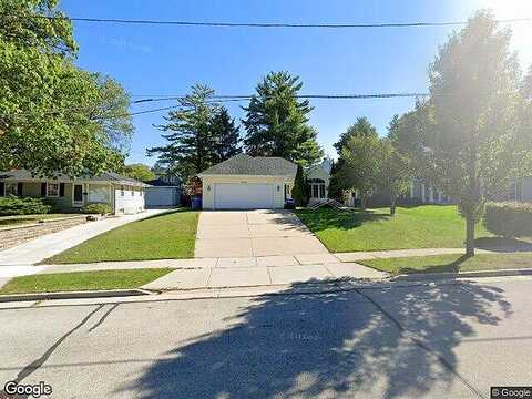 11Th, GRAFTON, WI 53024