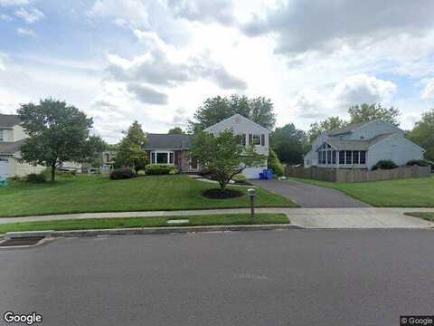 Scarlet Oak, YARDLEY, PA 19067