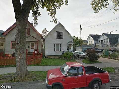 34Th, MILWAUKEE, WI 53215