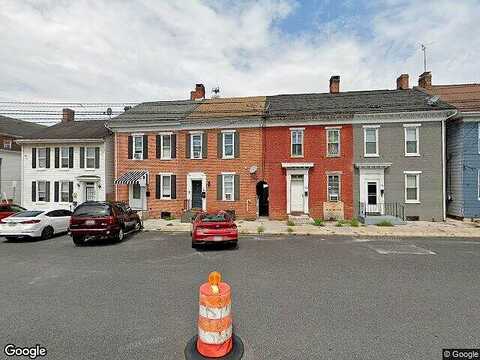Chestnut, HANOVER, PA 17331