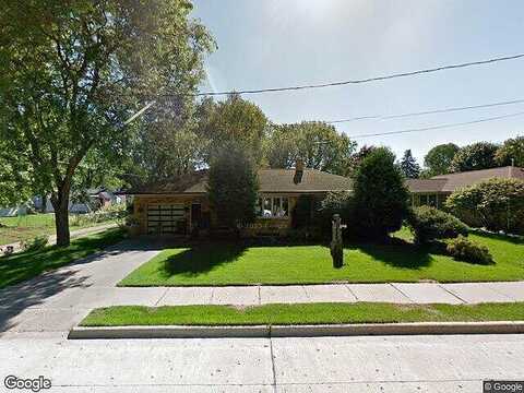Desnoyers, GREEN BAY, WI 54303