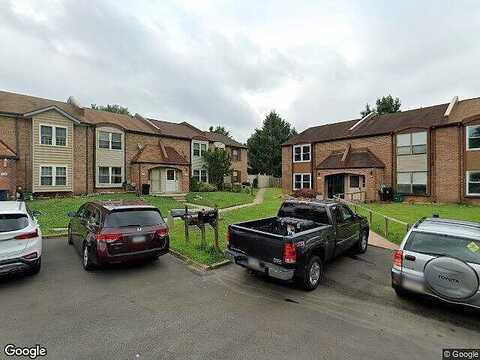Hollybrooke, LANGHORNE, PA 19047
