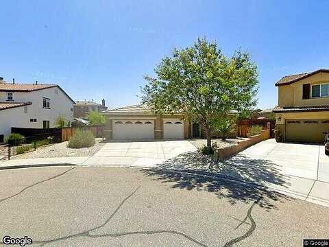 Hillary, VICTORVILLE, CA 92392