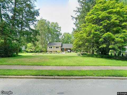 Lindsay, JENKINTOWN, PA 19046